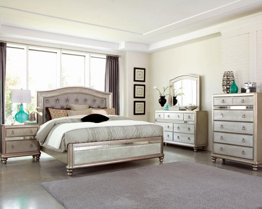 (image for) Bling Game 5-piece Queen Bedroom Set Metallic Platinum