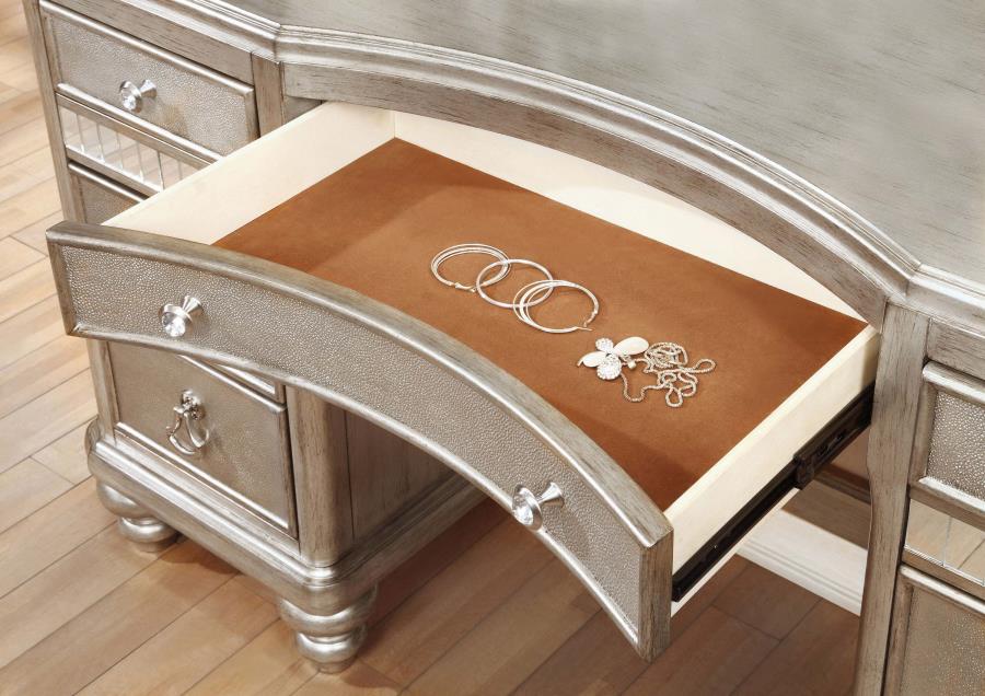 (image for) Bling Game 9-drawer Vanity Table Metallic Platinum