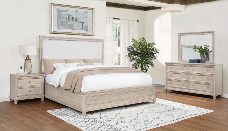 (image for) Pembroke 4-piece California King Bedroom Set Washed Oak