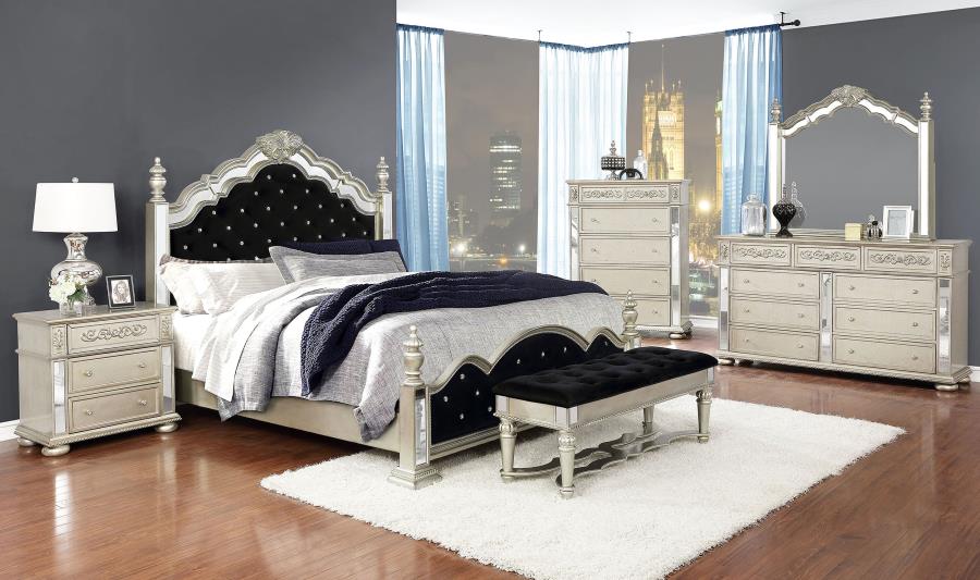 (image for) Heidi 4-piece Eastern King Bedroom Set Metallic Platinum