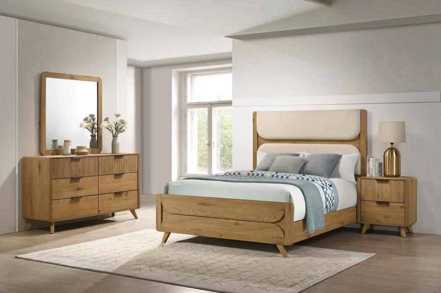 (image for) Bennett 4-piece Eastern King Bedroom Set Light Oak