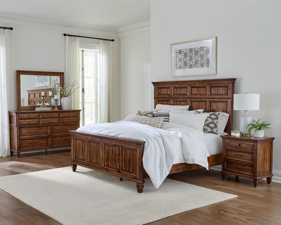 (image for) Avenue 4-piece Eastern King Bedroom Set Weathered Brown