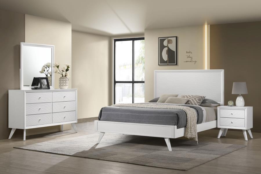 (image for) Janelle 4-piece Eastern King Bedroom Set White