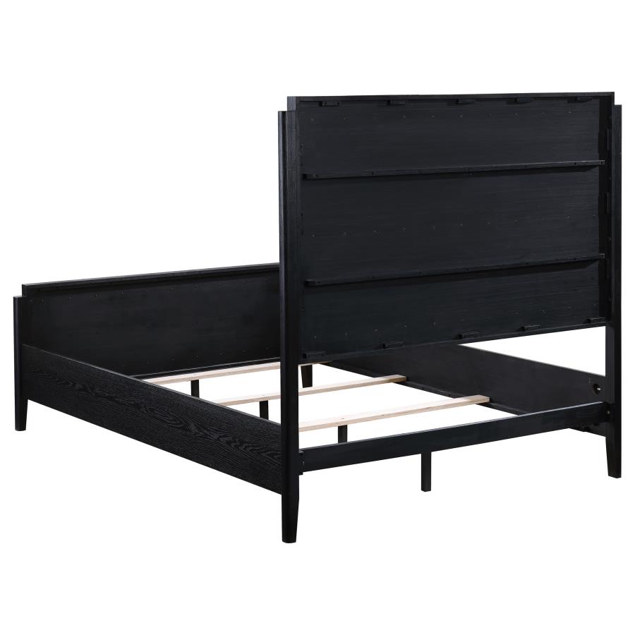 (image for) Brookmead 4-piece Upholstered Cal King Bedroom Set Black