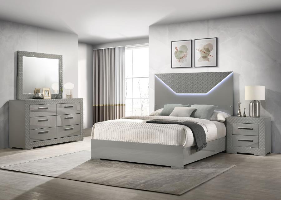 (image for) Ives 4-piece Eastern King Bedroom Set Grey High Gloss - Click Image to Close