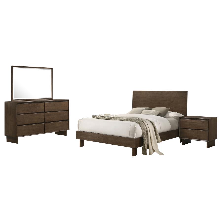 (image for) Glenwood 4-piece Eastern King Bedroom Set Warm Brown