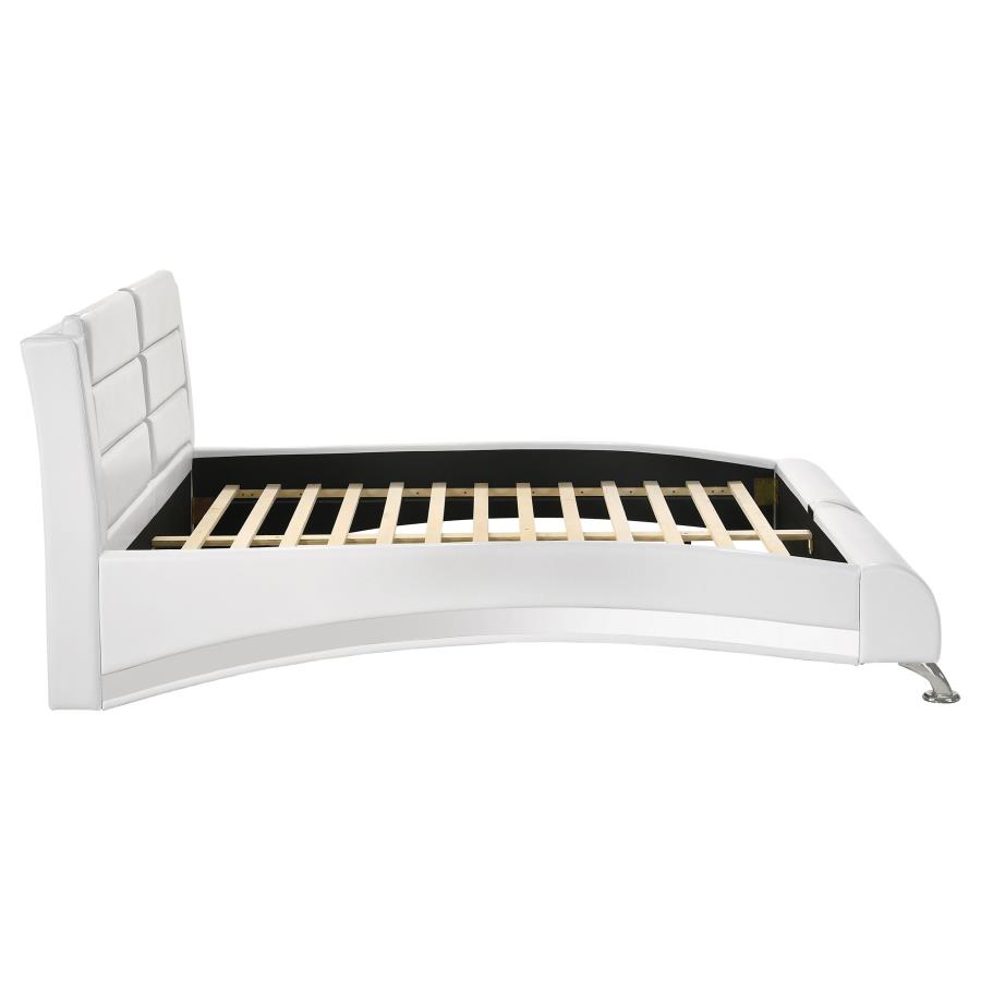 (image for) Jeremaine Upholstered Queen Sleigh Bed White