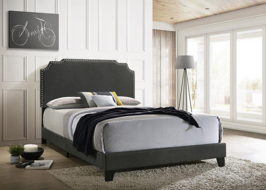 (image for) Tamarac Upholstered Queen Panel Bed Grey