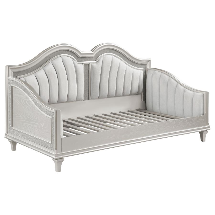 (image for) Evangeline Upholstered Twin Daybed Silver Oak